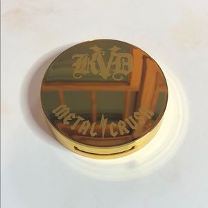 Kat Von D gold skool highlight